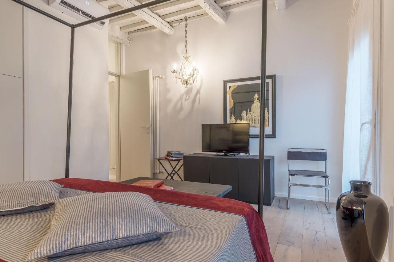 Colosseum Exclusive Duplex Rome Buitenkant foto